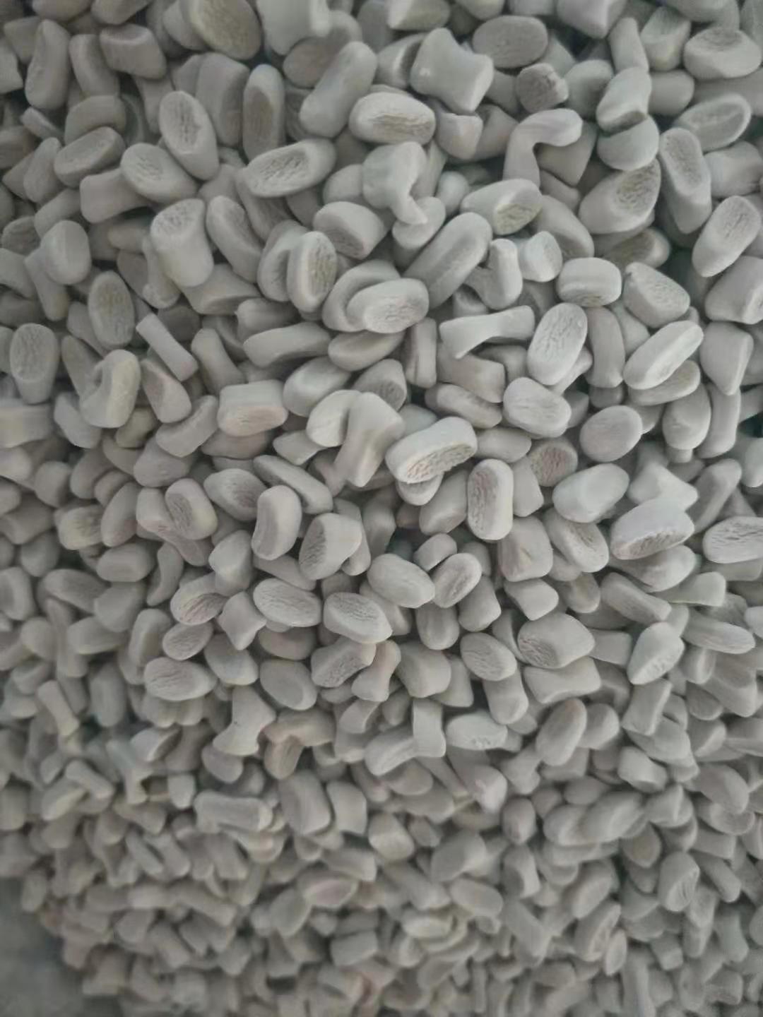 吹(chui)膜塑料消泡劑（塑(sù)料消泡母料）整車(che)出，分散