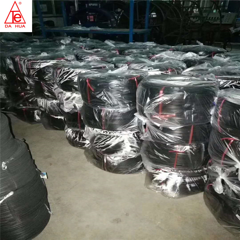 箱(xiang)包鑲嵌條專(zhuān)用黑色塑料(liao)消泡母料
